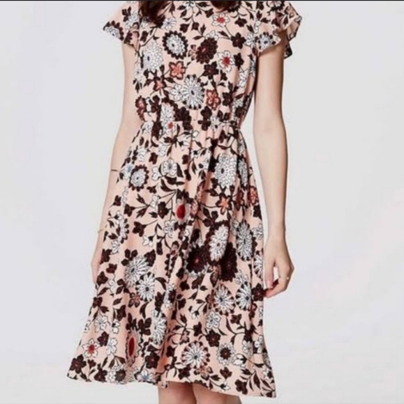 LOFT Dresses & Skirts - LOFT retro 60s Inspired Floral Flutter Sleeve Dress- Sz 10